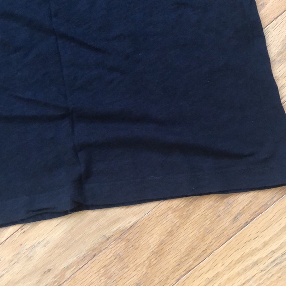 Madewell Whisper Cotton V-Neck w/ Pocket Black Cotton Tee w/ Front Pocket - Picture 10 of 12